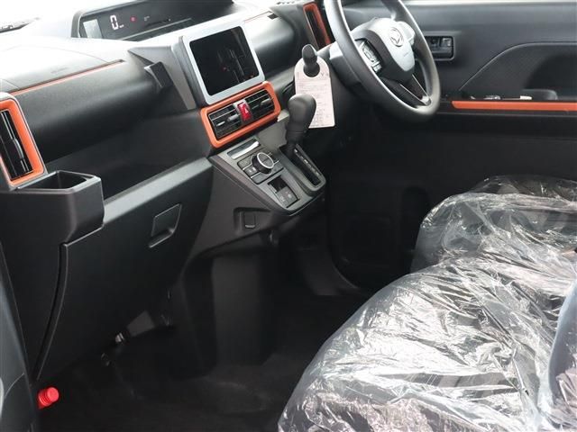 DAIHATSU TANTO FAN CROSS 2025 Image 31