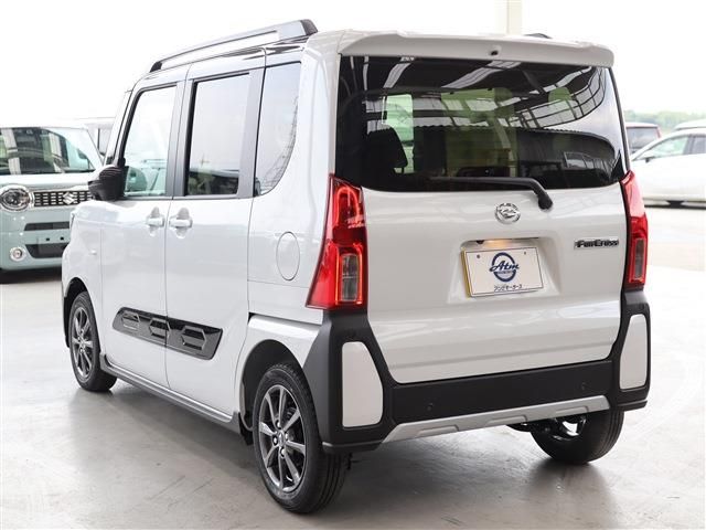 DAIHATSU TANTO FAN CROSS 2025 Image 31