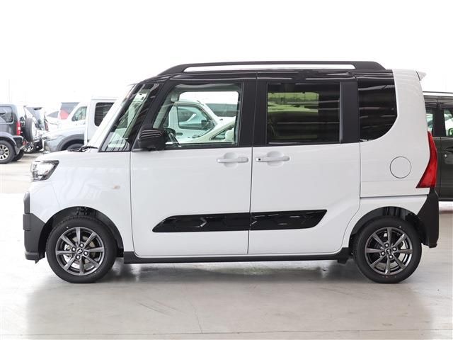 DAIHATSU TANTO FAN CROSS 2025 Image 31