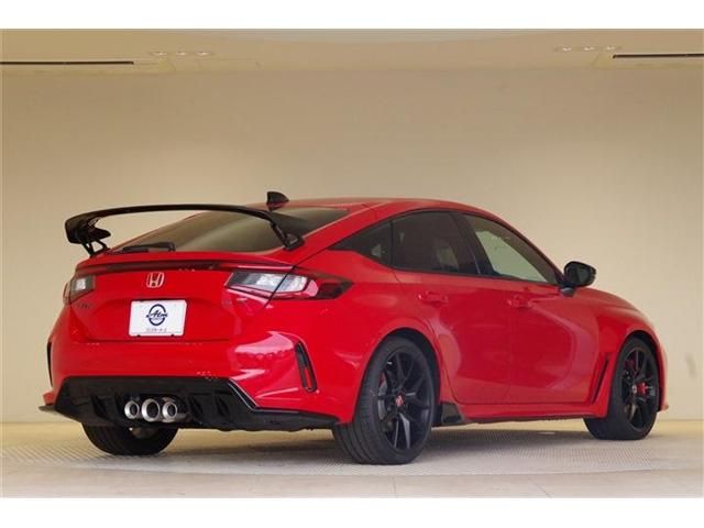 HONDA CIVIC HATCHBACK 2025 Image 31