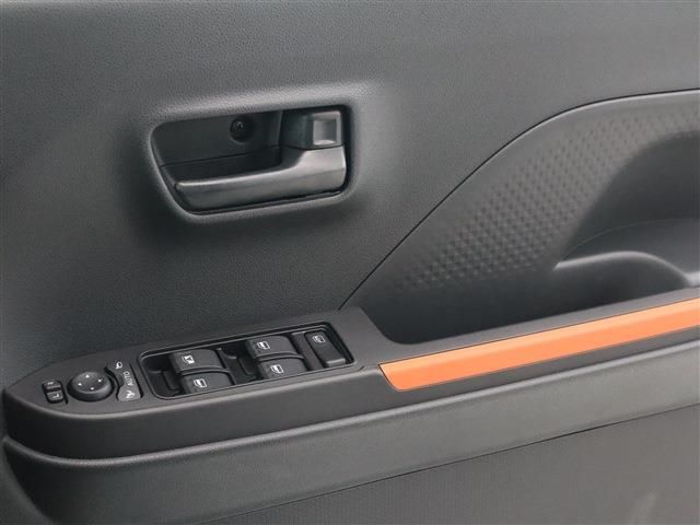 DAIHATSU TANTO FAN CROSS 2025 Image 31