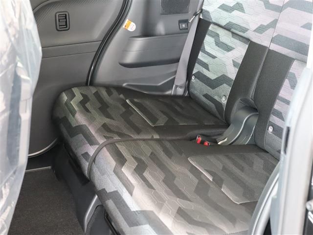 DAIHATSU TANTO FAN CROSS 2025 Image 31