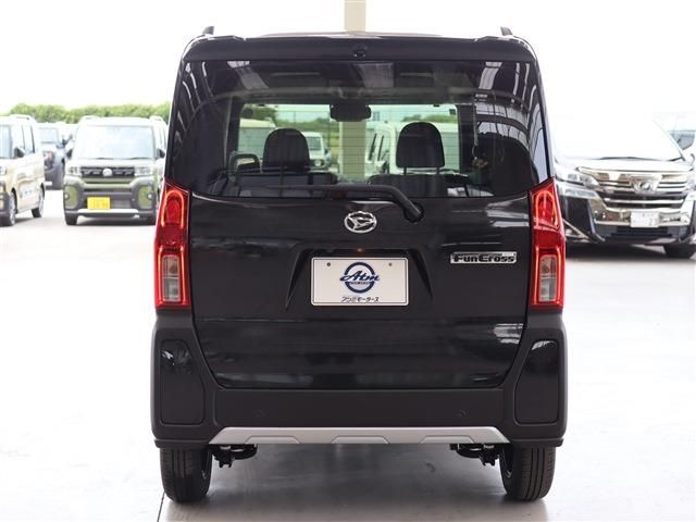 DAIHATSU TANTO FAN CROSS 2025 Image 31