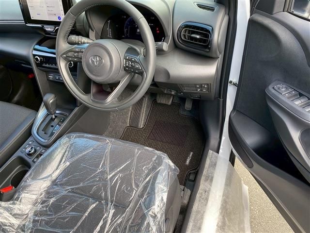 TOYOTA YARIS CROSS 2024 Image 31