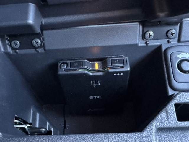 DAIHATSU COPEN 2023 Image 31