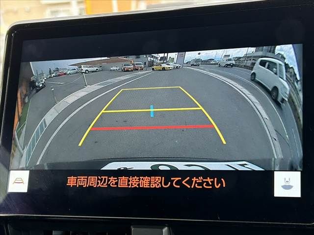 TOYOTA VOXY HYBRID 2022 Image 31