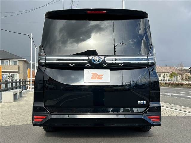 TOYOTA VOXY HYBRID 2022 Image 31