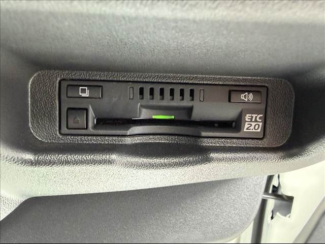 TOYOTA HIACE VAN 2WD 2017 Image 31