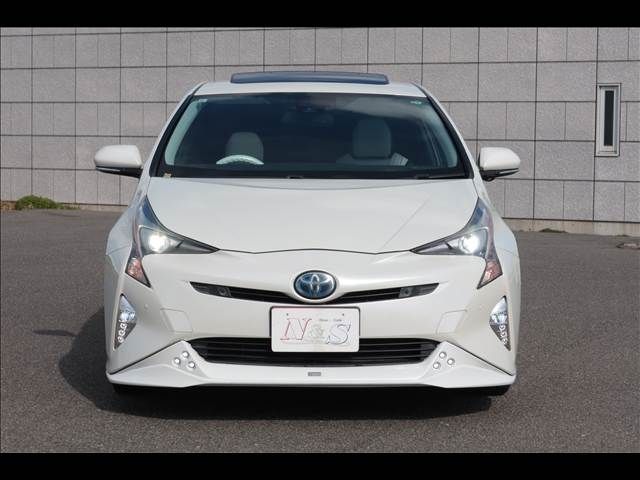 TOYOTA PRIUS 4WD 2017 Image 31