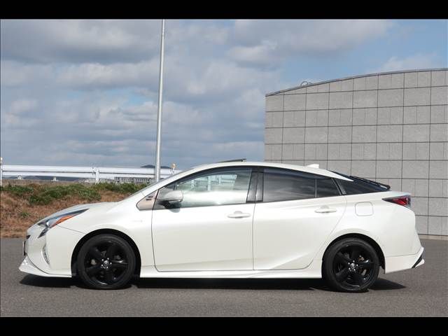 TOYOTA PRIUS 4WD 2017 Image 31