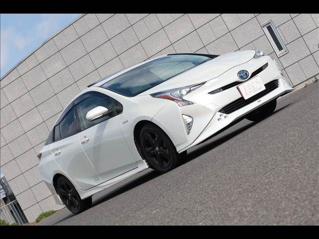 TOYOTA PRIUS 4WD 2017 Image 31