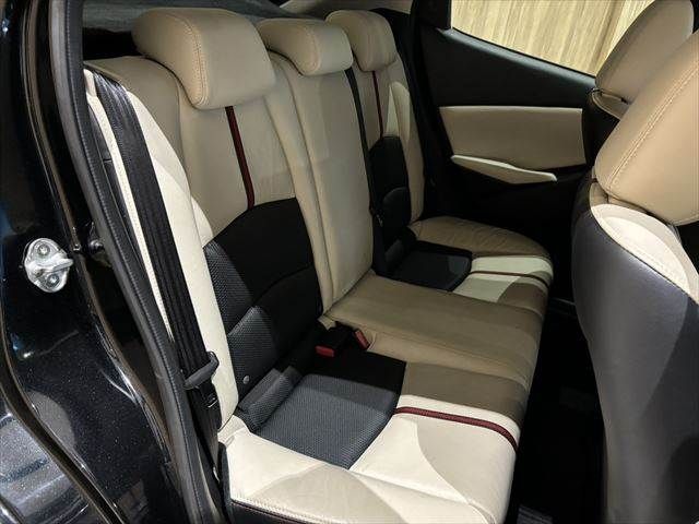 MAZDA DEMIO 2014 Image 31