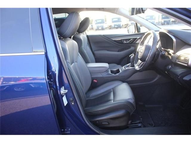 SUBARU LEGACY OUTBACK 2022 Image 31