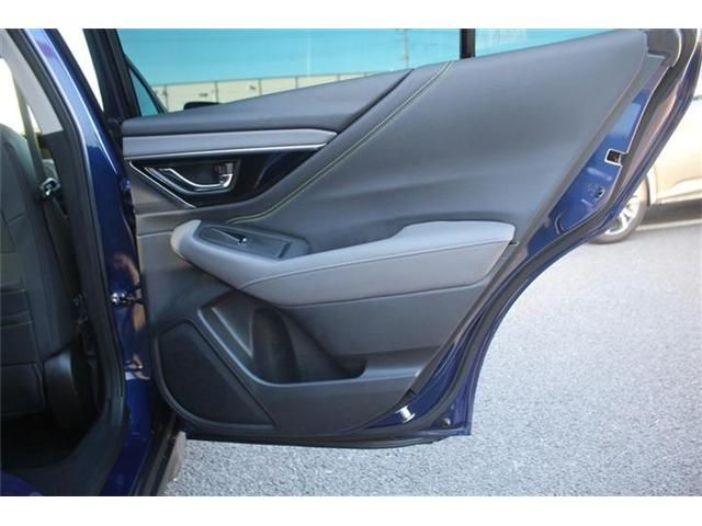 SUBARU LEGACY OUTBACK 2022 Image 31
