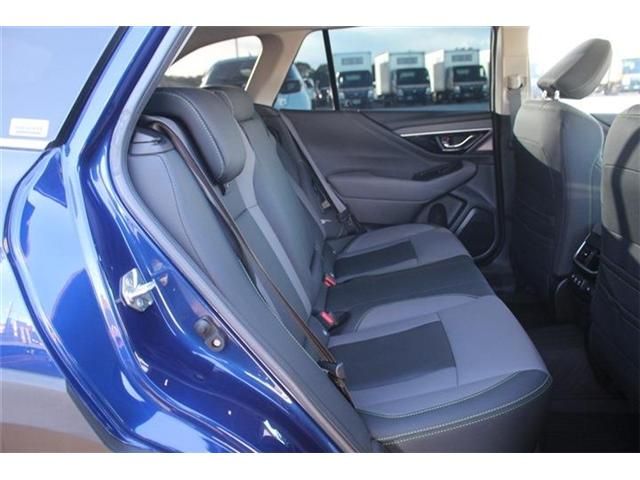 SUBARU LEGACY OUTBACK 2022 Image 31