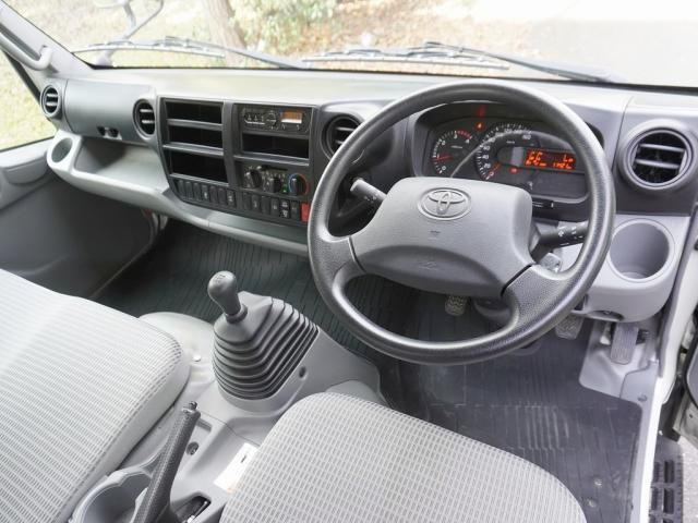 TOYOTA TOYOACE 2018 Image 31