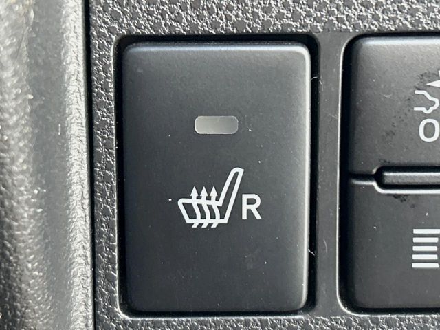 DAIHATSU TANTO CUSTOM 2017 Image 31