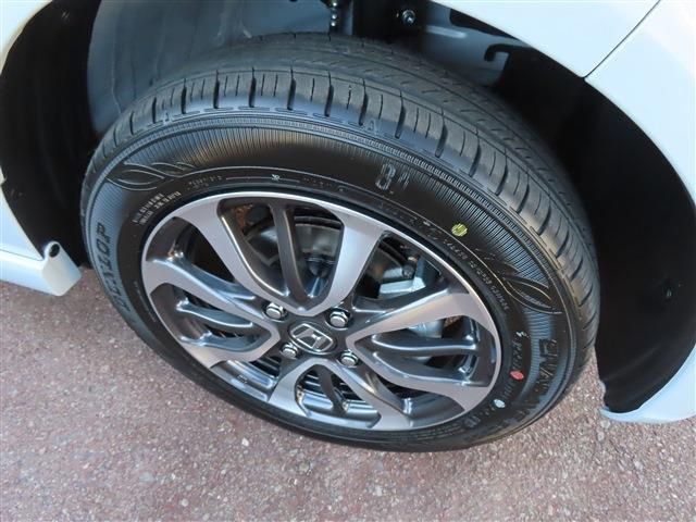 HONDA N BOX CUSTOM 4WD 2025 Image 31