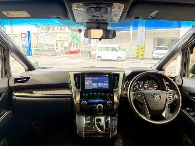 TOYOTA VELLFIRE 2022 Image 31