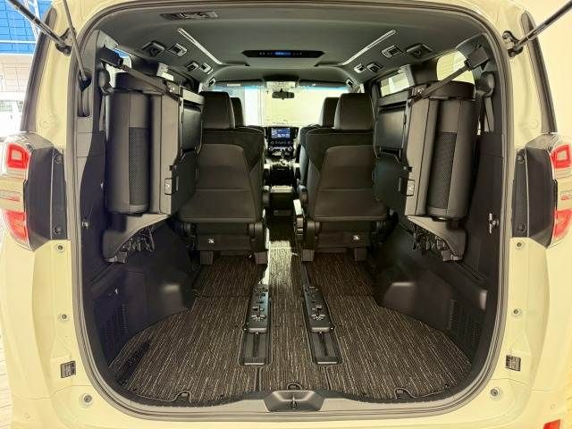 TOYOTA VELLFIRE 2022 Image 31