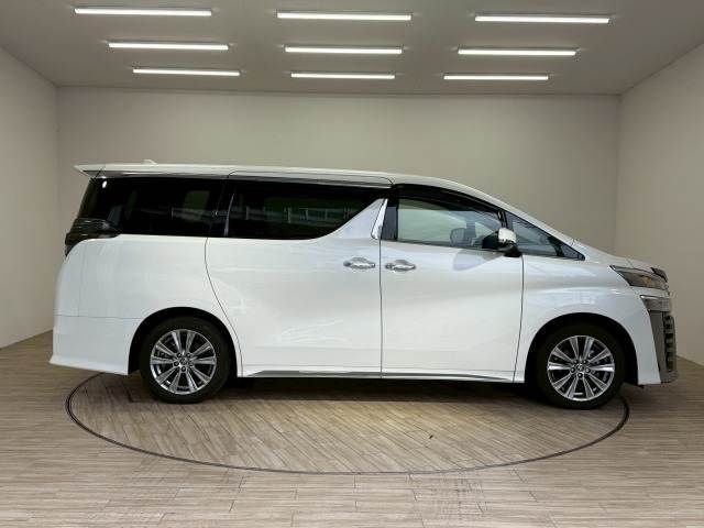 TOYOTA VELLFIRE 2022 Image 31