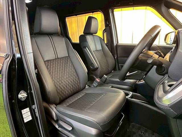 TOYOTA NOAH HYBRID 2023 Image 31