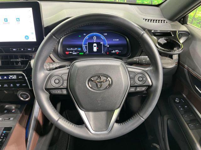 TOYOTA HARRIER HYBRID 2023 Image 31