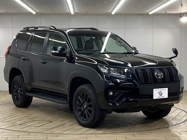 TOYOTA LANDCRUISER PRADO 2022 Image 31