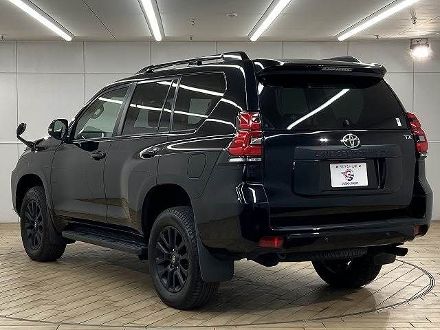 TOYOTA LANDCRUISER PRADO 2022 Image 31