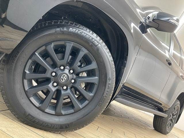TOYOTA LANDCRUISER PRADO 2022 Image 31