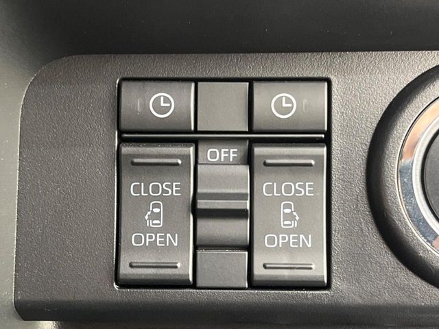 TOYOTA ROOMY 2023 Image 31