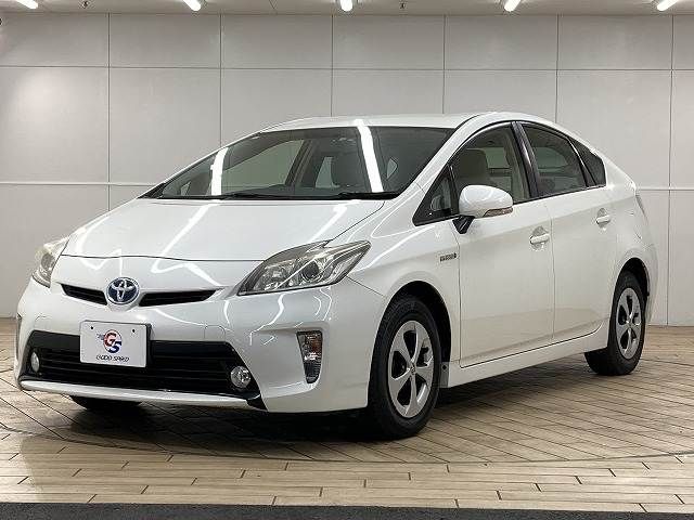TOYOTA PRIUS 2013 Image 31