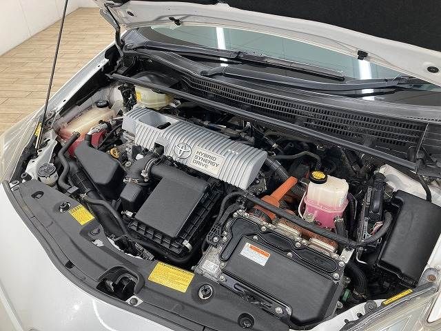 TOYOTA PRIUS 2013 Image 31