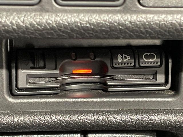 NISSAN X-TRAIL 2WD 2017 Image 31