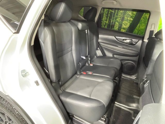 NISSAN X-TRAIL 2WD 2017 Image 31