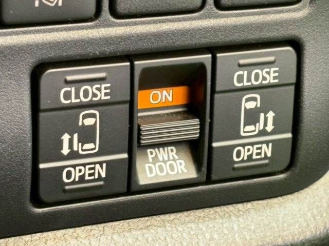 TOYOTA VOXY 2021 Image 31