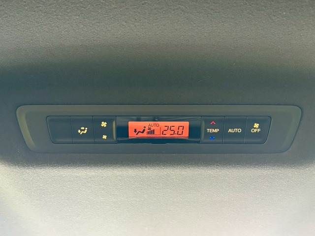 TOYOTA VOXY 2021 Image 31