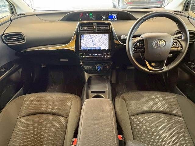 TOYOTA PRIUS 2019 Image 31