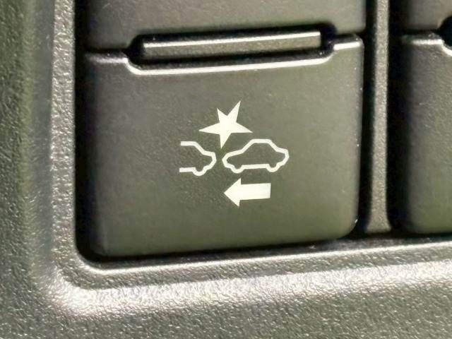 TOYOTA VOXY HYBRID 2019 Image 31