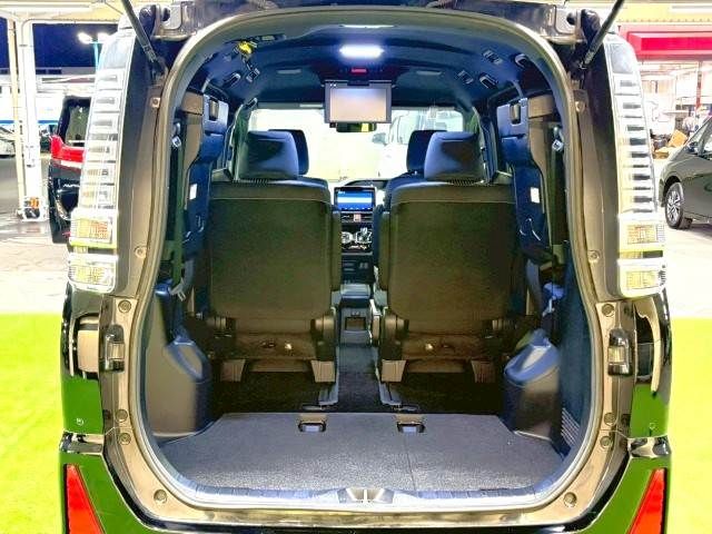 TOYOTA VOXY HYBRID 2019 Image 31