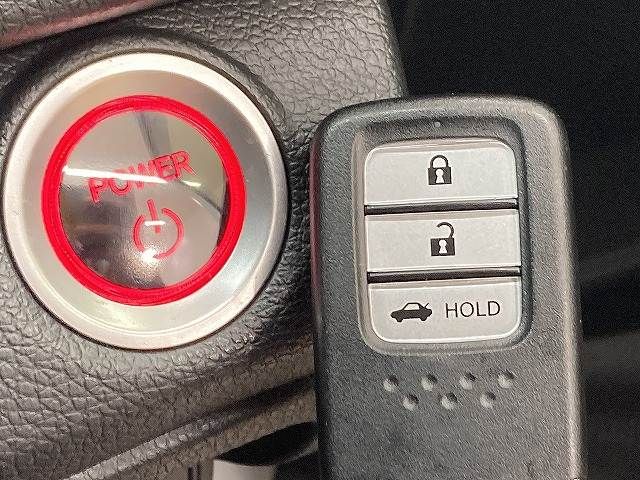 HONDA INSIGHT SEDAN 2019 Image 31