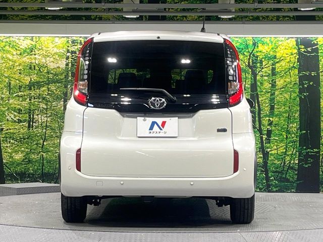 TOYOTA SIENTA HYBRID 2022 Image 31