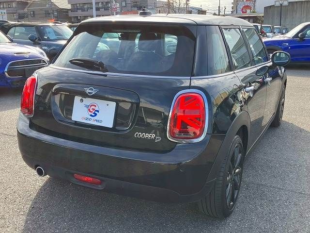 BMW MINI COOPER D 5DOOR 2020 Image 31