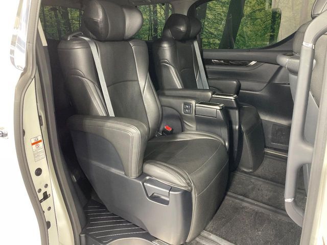 TOYOTA ALPHARD 2015 Image 31