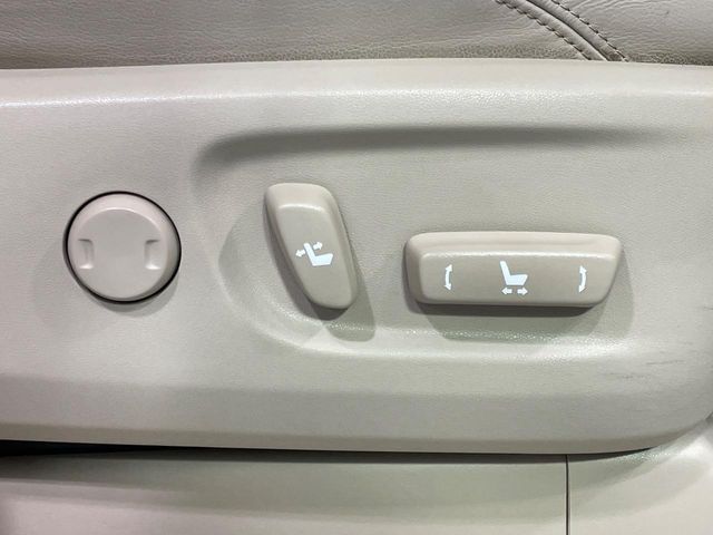 TOYOTA LANDCRUISER PRADO 2019 Image 31