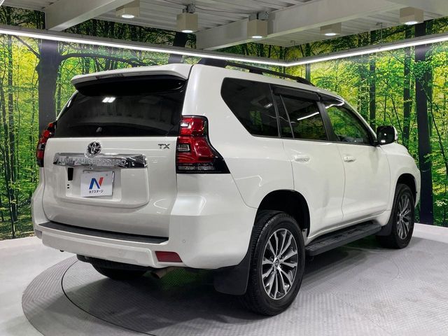 TOYOTA LANDCRUISER PRADO 2019 Image 31