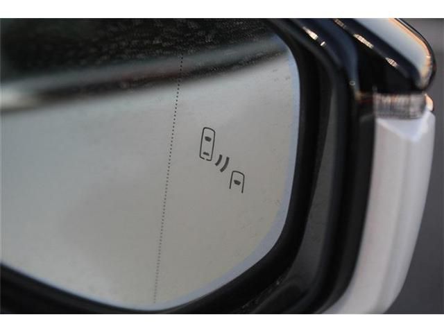 TOYOTA LEXUS UX250H 2019 Image 31