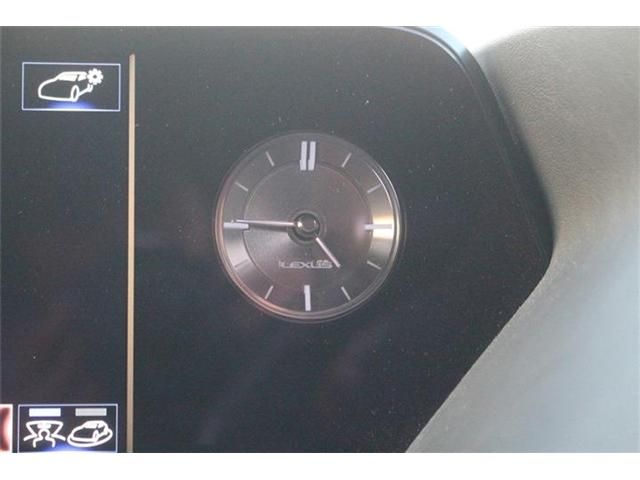 TOYOTA LEXUS UX250H 2019 Image 31