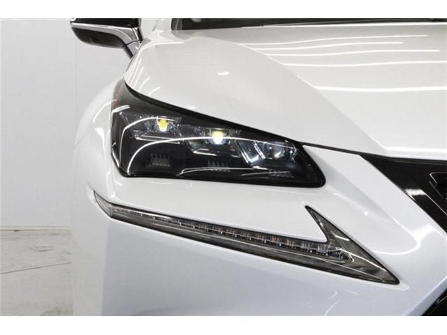 TOYOTA LEXUS NX200T 2017 Image 31