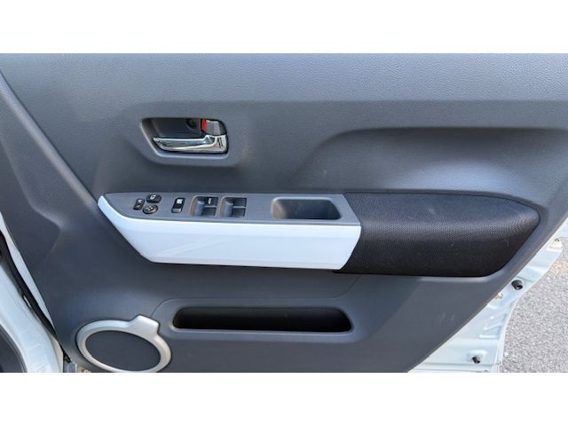 SUZUKI HUSTLER 2017 Image 31